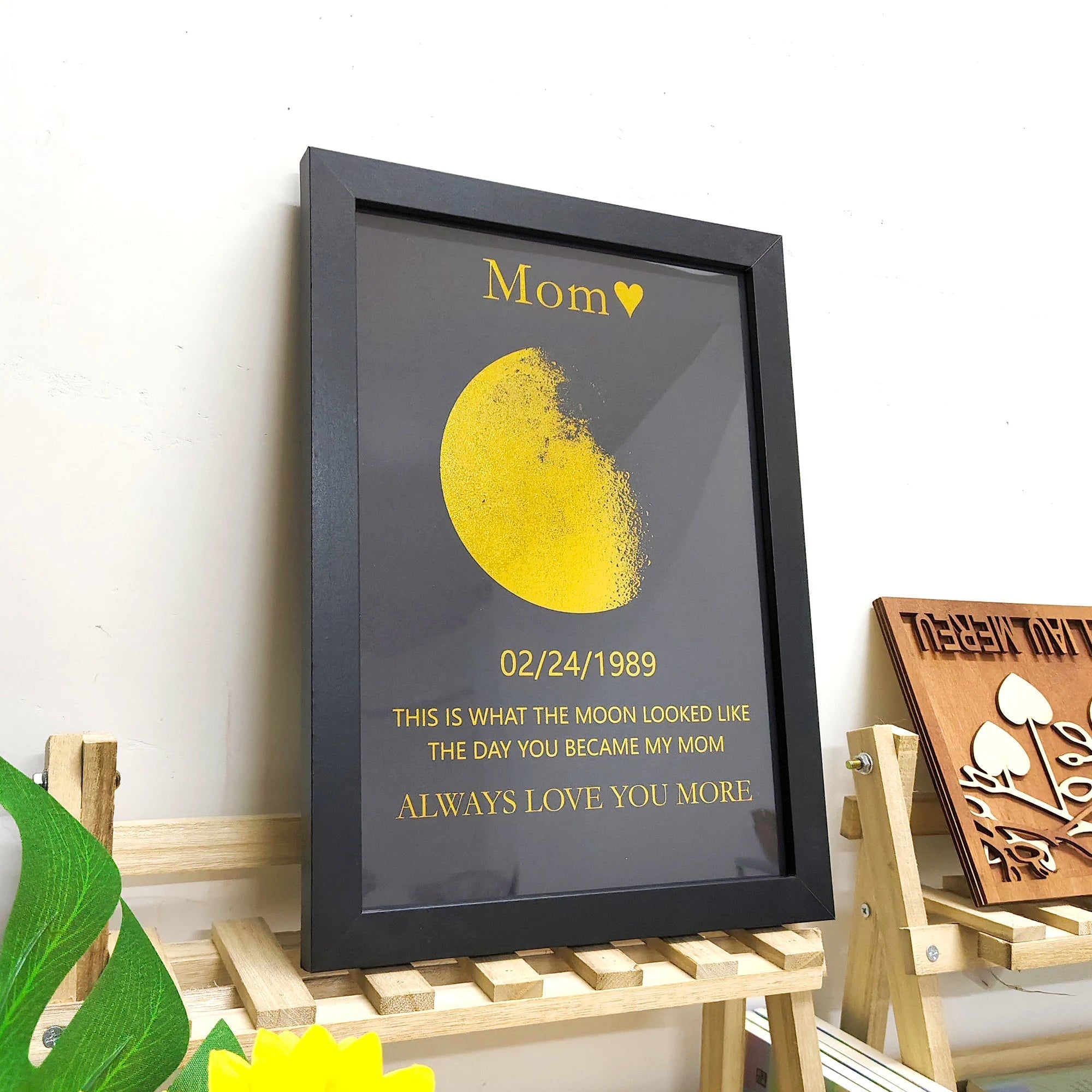 custom-moon-phase-with-custom-text-commemorative-gift-for-mom