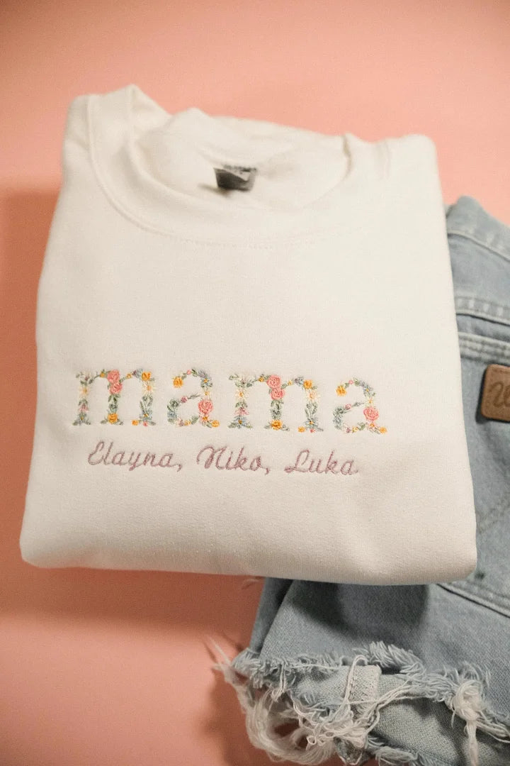 personalized-embroidered-floral-mama-sweatshirt-mothers-day-gift