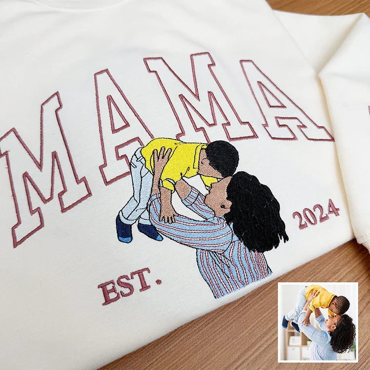 custom-embroidered-sweatshirt-with-mama-and-kids-portrait-mothers-day-gift