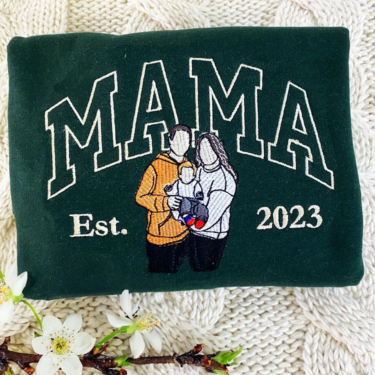custom-embroidered-sweatshirt-with-mama-and-kids-portrait-mothers-day-gift