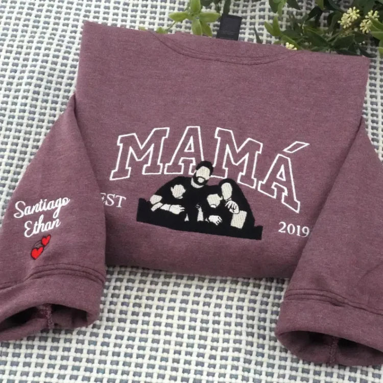custom-embroidered-sweatshirt-with-mama-and-kids-portrait-mothers-day-gift