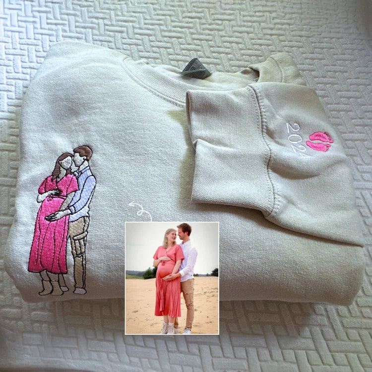 custom-mama-mom-portrait-embroidered-t-shirt-sweatshirt-gifts-for-mom