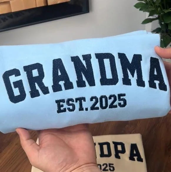 personalized-embroidered-mama-dad-sweatshirt-custom-kids-names-on-sleeve