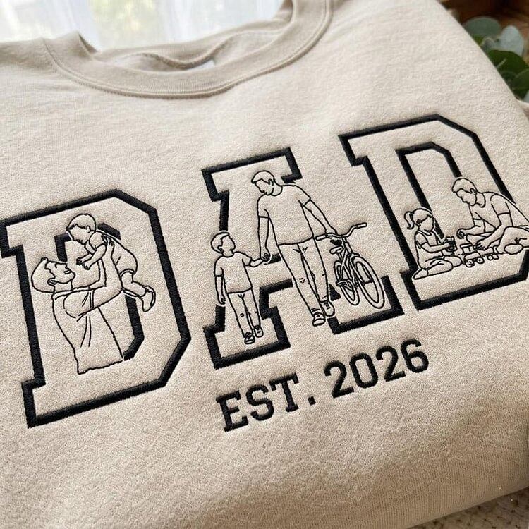 custom-family-photo-sketch-dad-portrait-sweatshirt-fathers-day-gift
