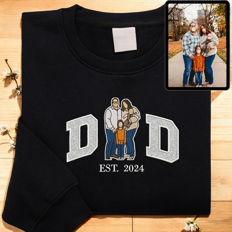 custom-embroidered-glitter-dad-family-photo-sweatshirt-fathers-day-gift