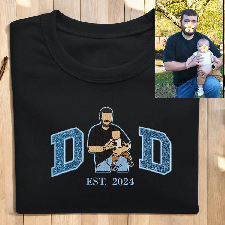 custom-embroidered-glitter-dad-family-photo-sweatshirt-fathers-day-gift