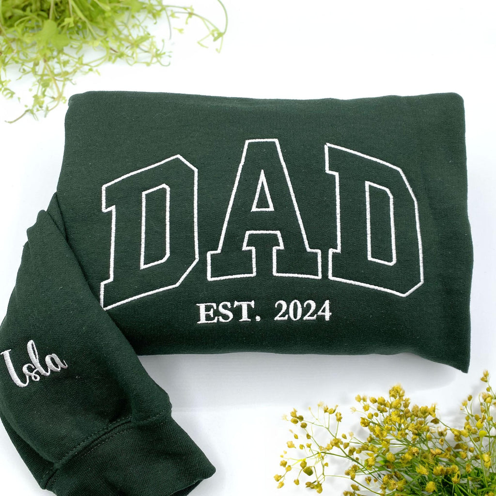 personalized-dad-grandpa-est-sweatshirt-with-kids-names-on-sleeve-fathers-day-gift