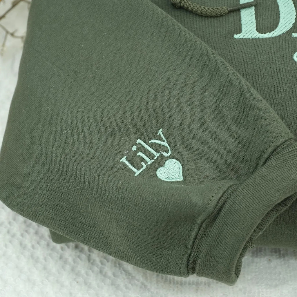 custom-dad-est-2026-embroidered-sweatshirt-with-kids-names-fathers-day-gift
