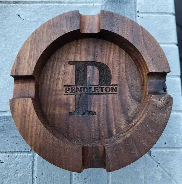 personalized-name-walnut-cigar-ash-tray