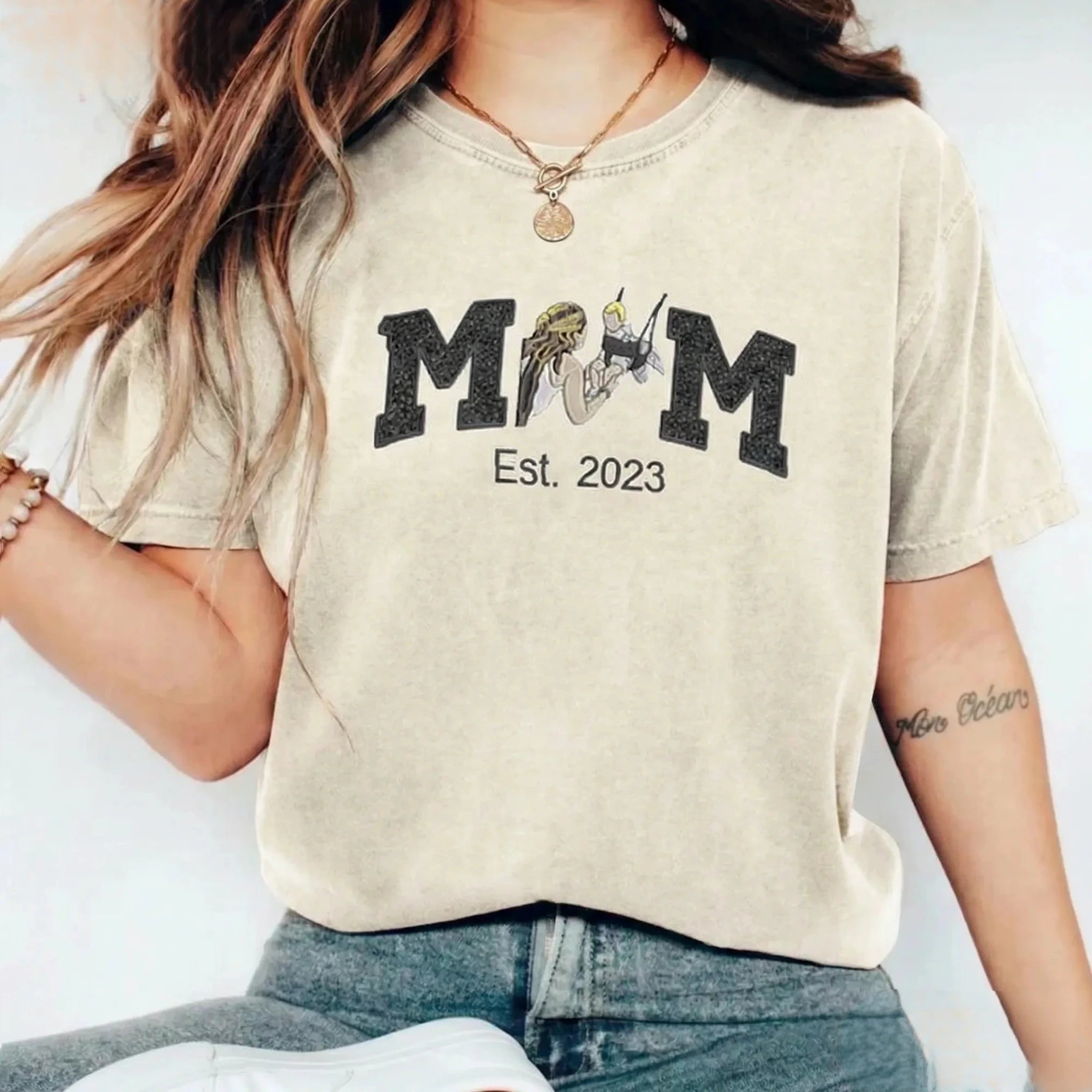 customize-mom-s-glitter-washed-sweatshirt-with-photo-vintage-wash-clothes-personalized-mother-s-day-gift
