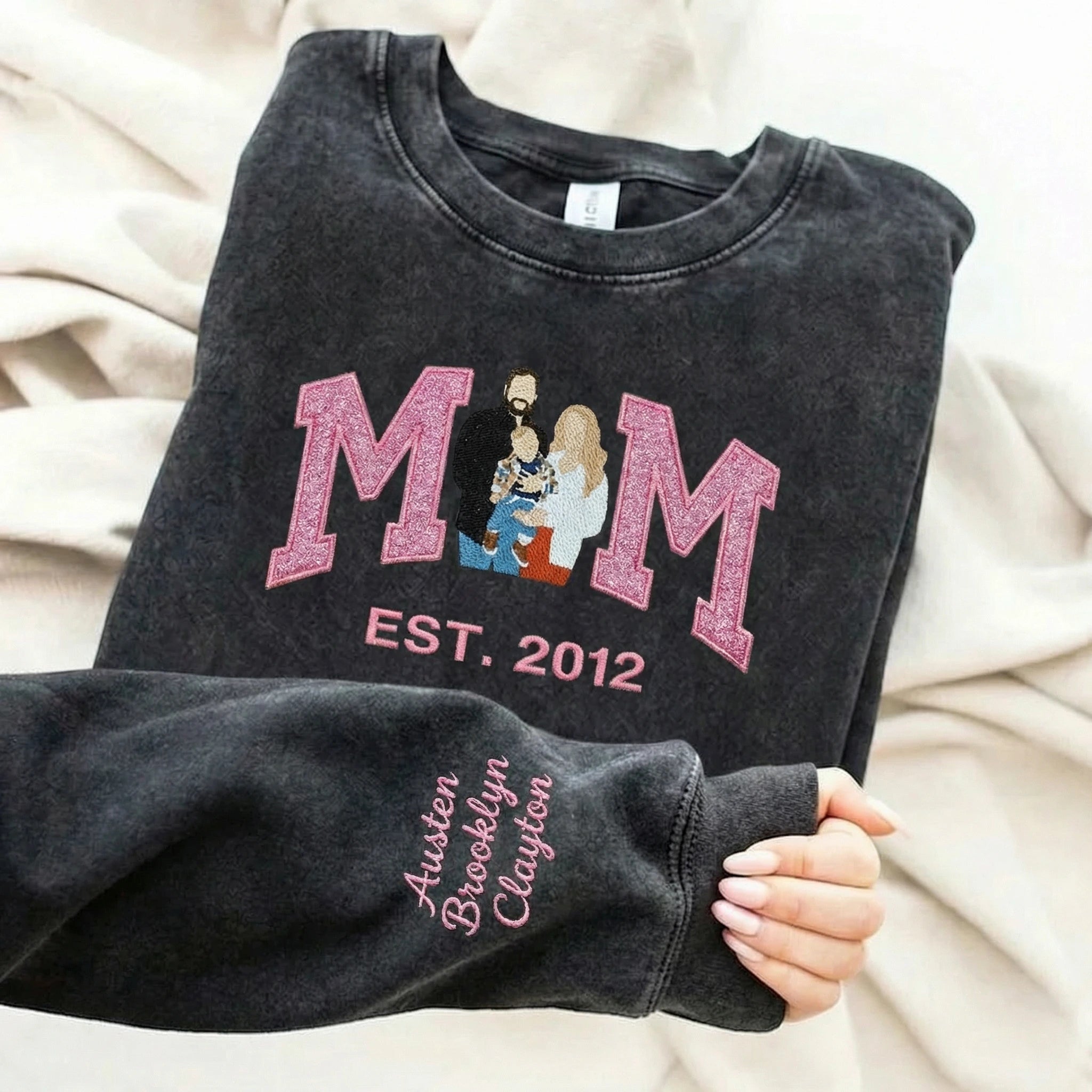 customize-mom-s-glitter-washed-sweatshirt-with-photo-vintage-wash-clothes-personalized-mother-s-day-gift