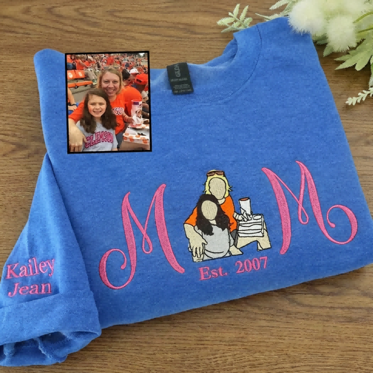 custom-embroidered-mom-sweatshirt-with-mom-kids-portrait-mothers-day-gifts-for-mom