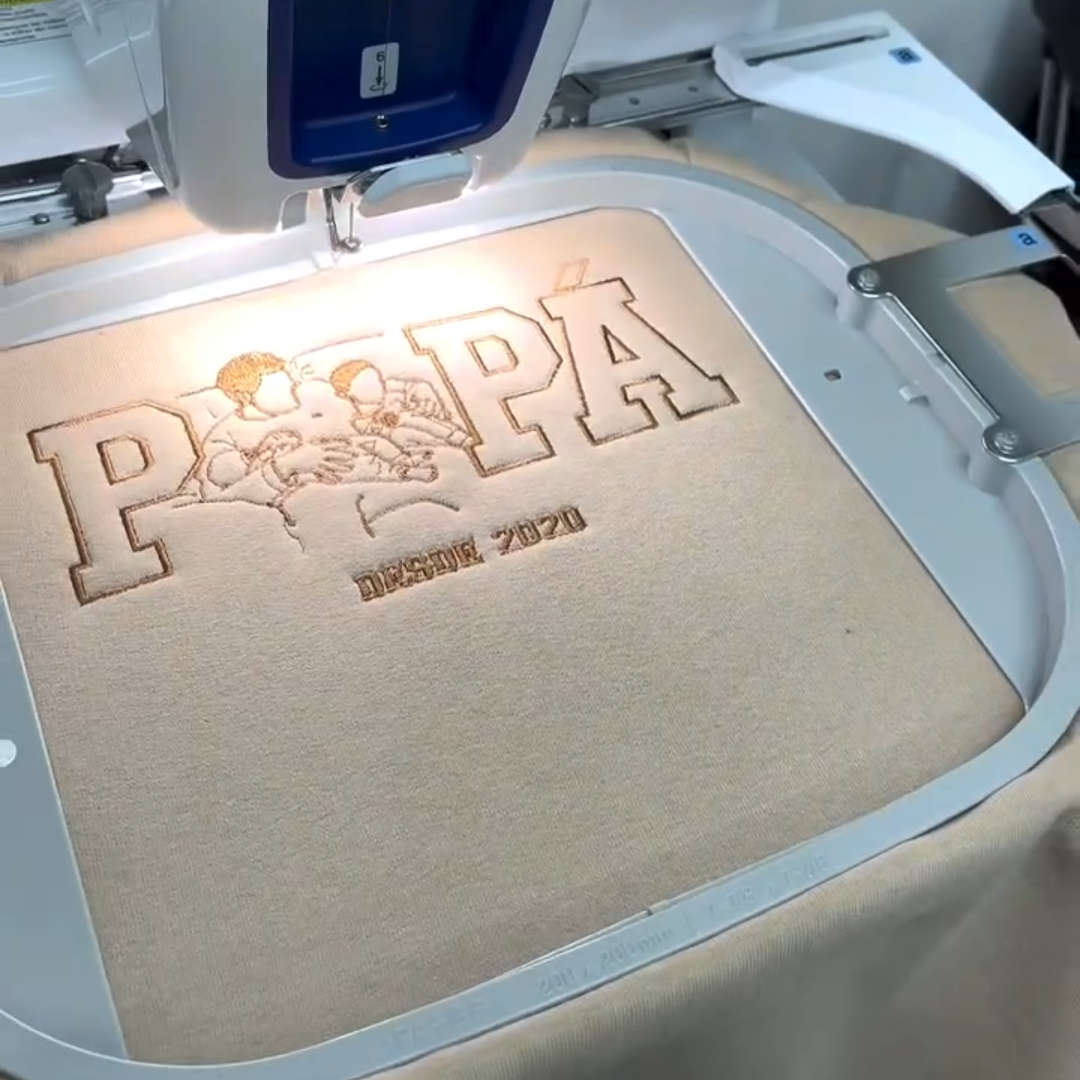 custom-papa-papi-portrait-sweatshirt-personalised-embroidered-gift-from-photo