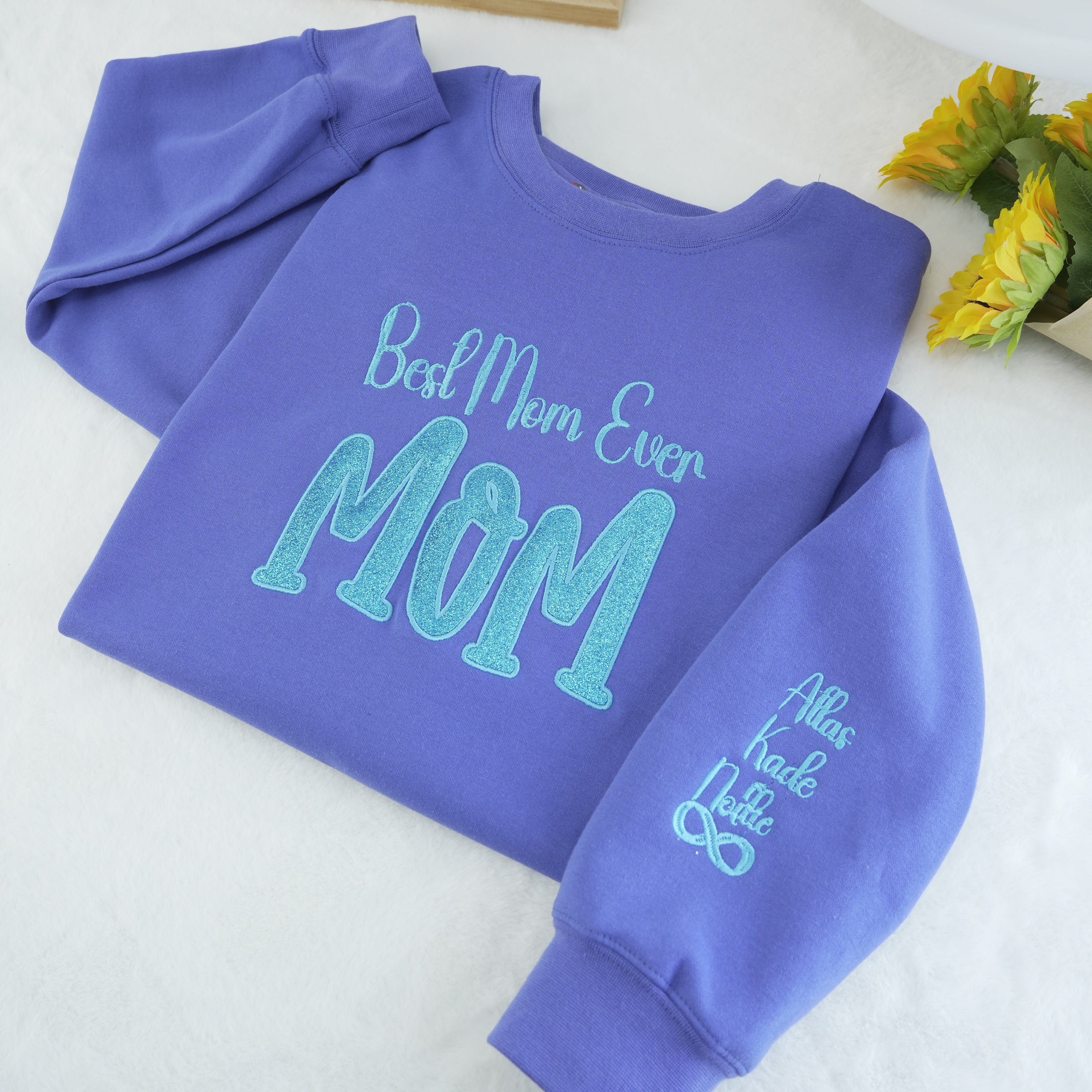 custom-moms-glitter-embroidered-t-shirt-and-sweatshirt-a-gift-for-mom-with-a-warm-word