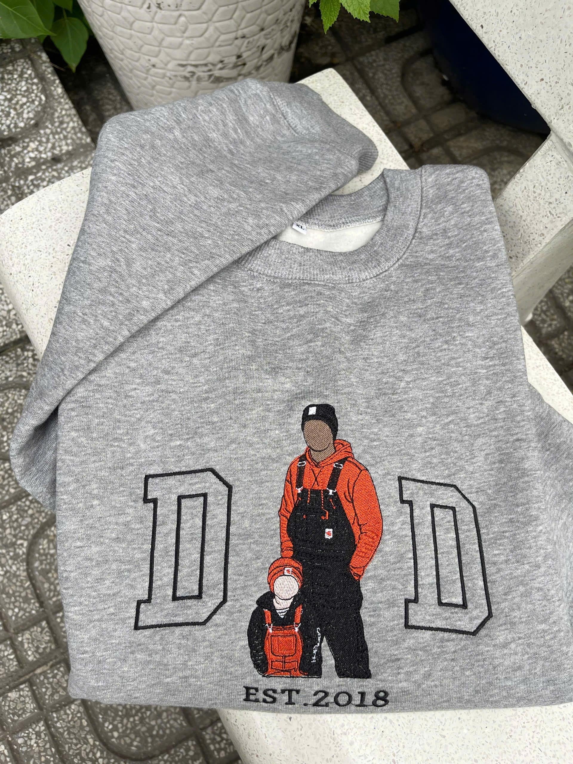 custom-embroidered-portrait-sweatshirt-for-dad-fathers-day-gift