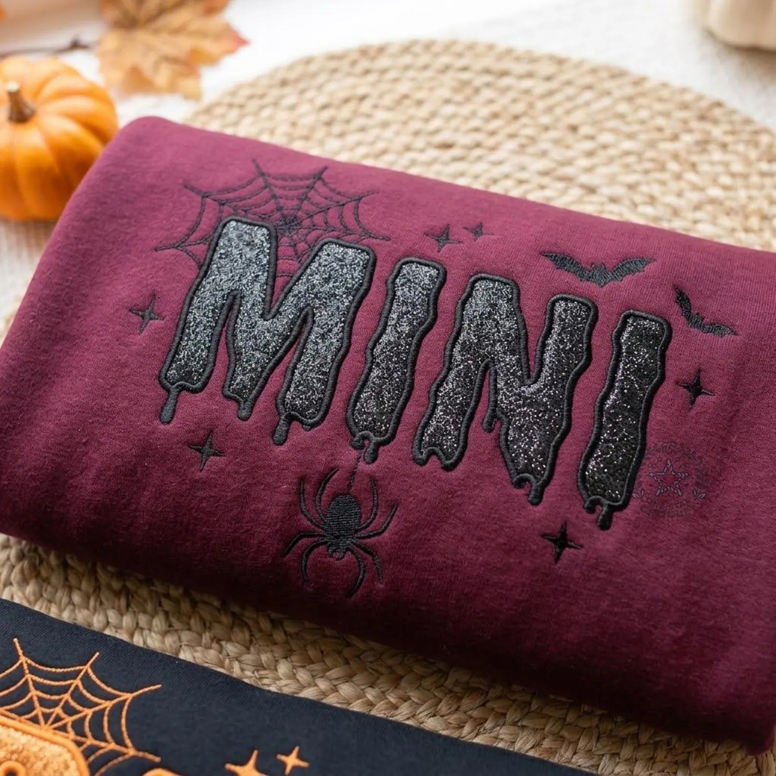 custom-spooky-mama-papa-glitter-crewneck-halloween-embroidered-sweatshirt