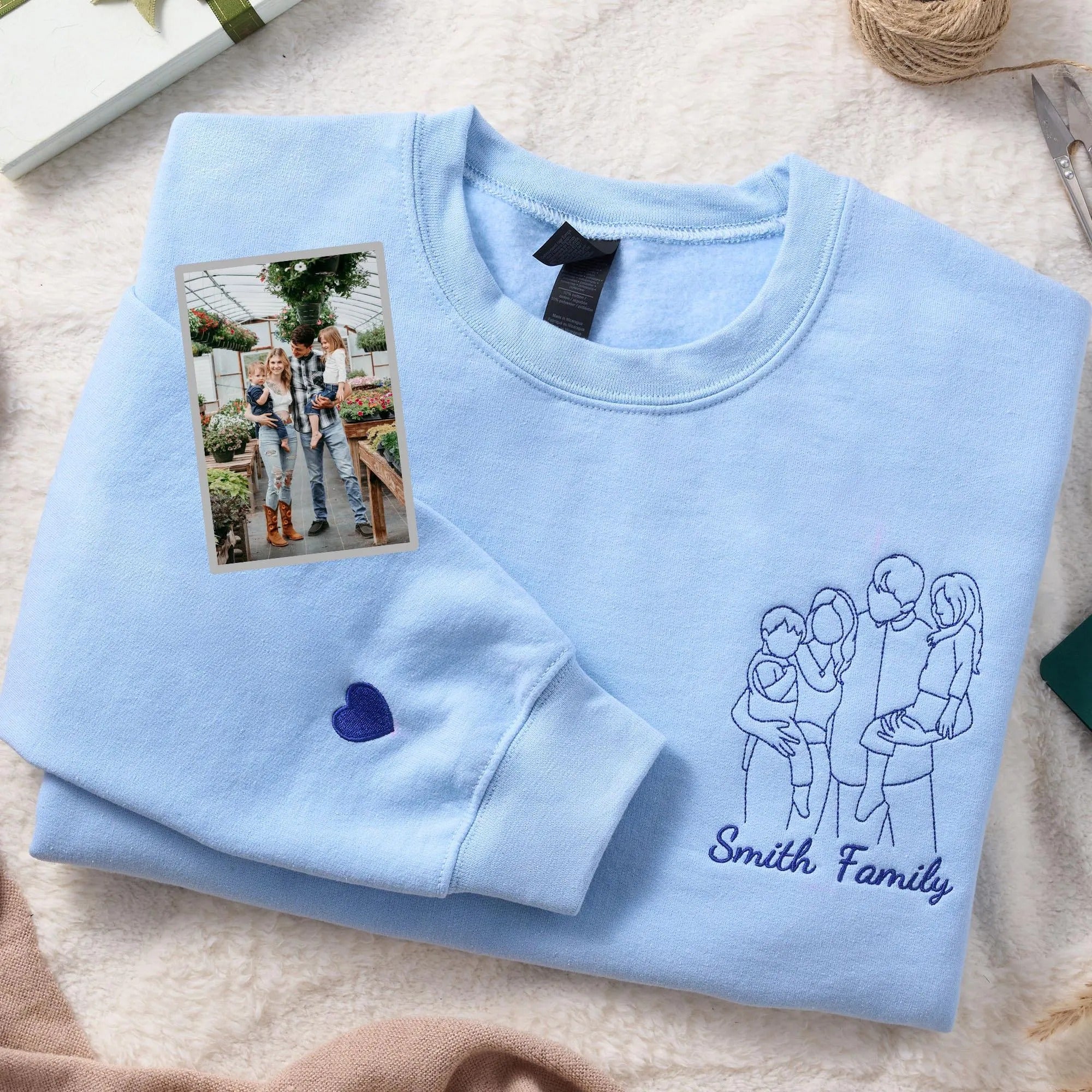 custom-parent-child-photo-outline-embroidered-sweatshirt-surprise-mothers-day-gift