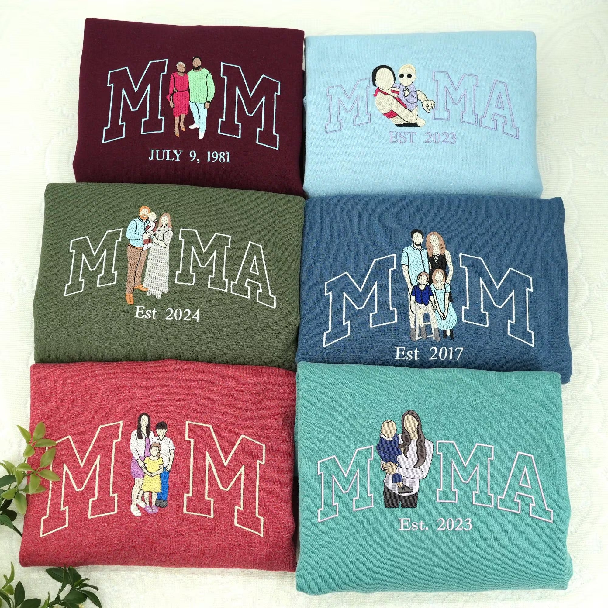 custom-embroidered-photo-mom-and-kids-family-portrait-sweatshirt-mothers-day-gifts
