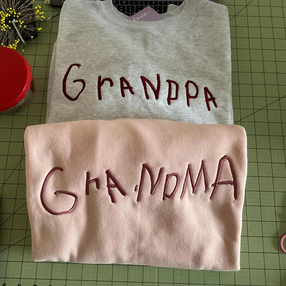 custom-handwritten-message-embroidered-sweatshirt-personalized-gifts-for-mama-mom-nana-mimi-grandma
