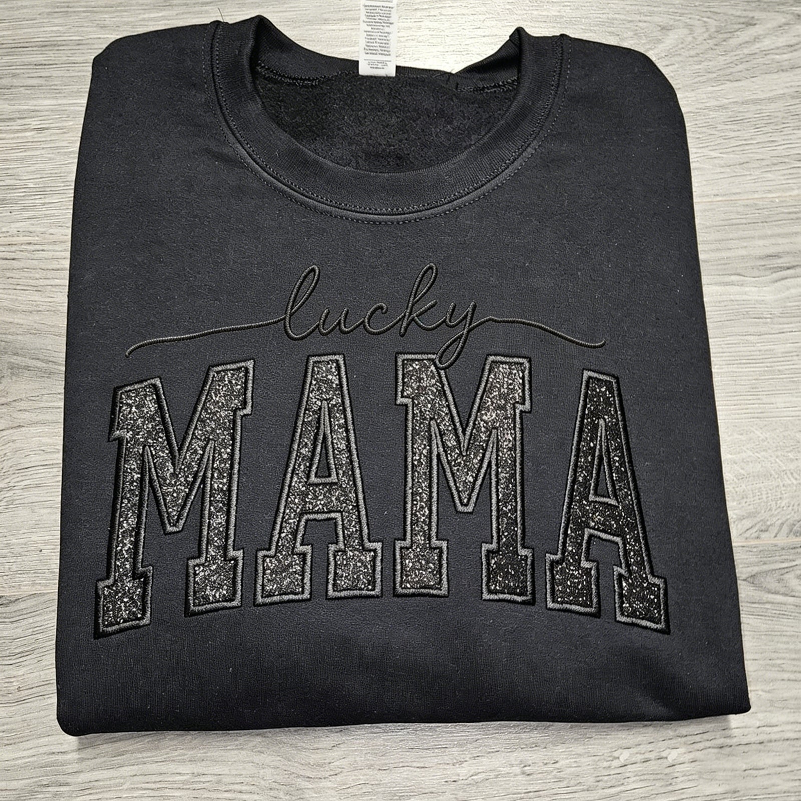 custom-glitter-embroidered-lucky-mama-sweatshirt-mothers-day-gift